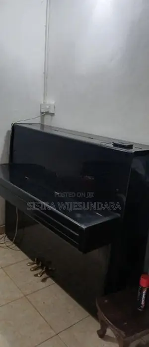 Yamaha Piano