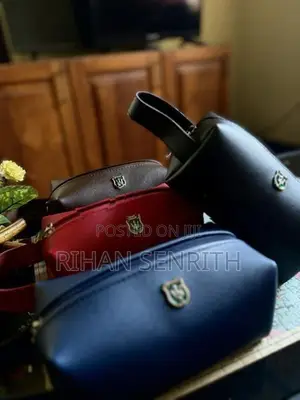 Quality Travelling Pouch