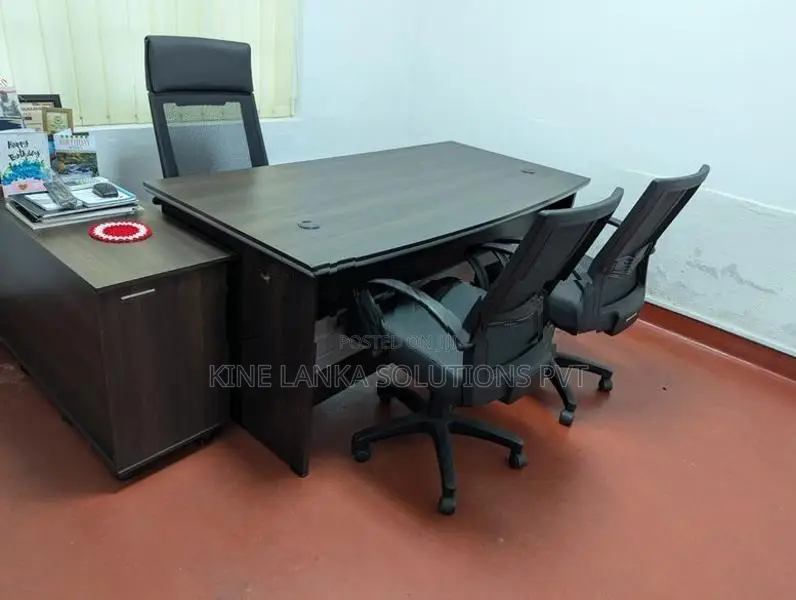 Damro Office Furniture Set