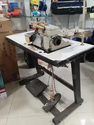 Siruba 5 Thrand Over Lock Machine
