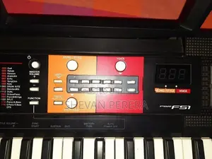 Yamaha Psr F51