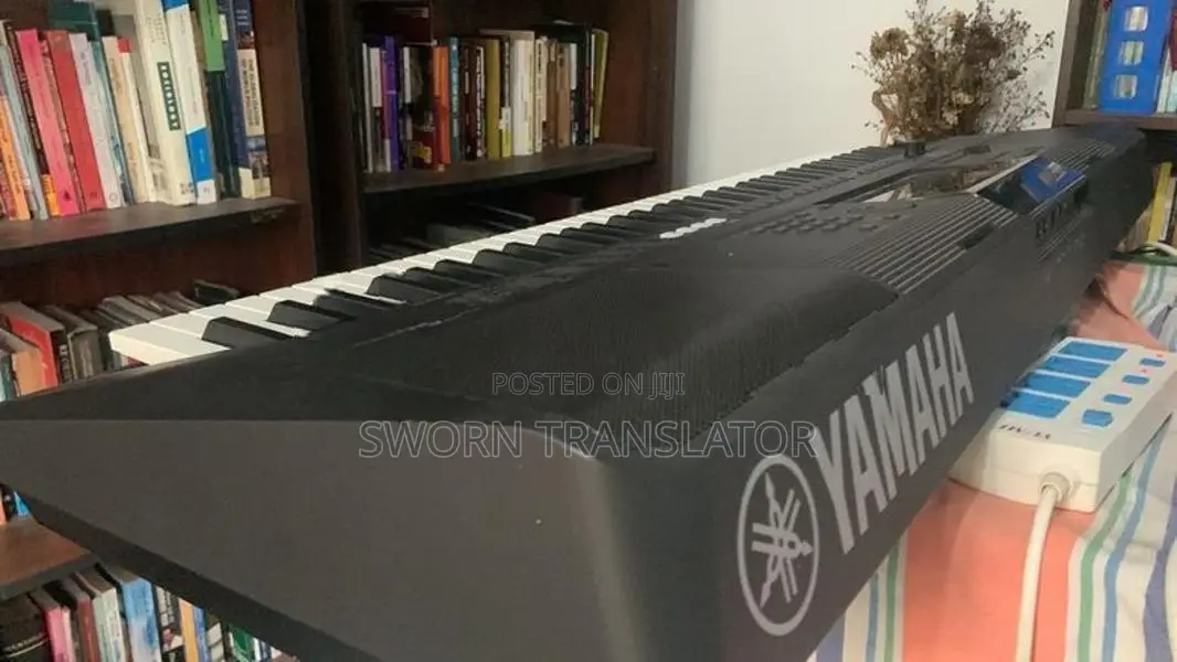 Keyboard PSR EW 400