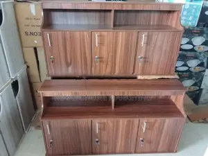 3 door pantry cupboard (I-10)