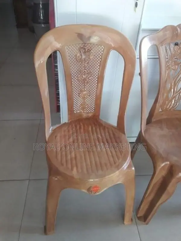 Plastic Living Chair (L-10)
