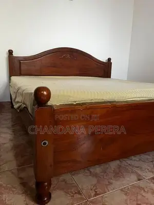 Teak Wood Bed frame(72*75)