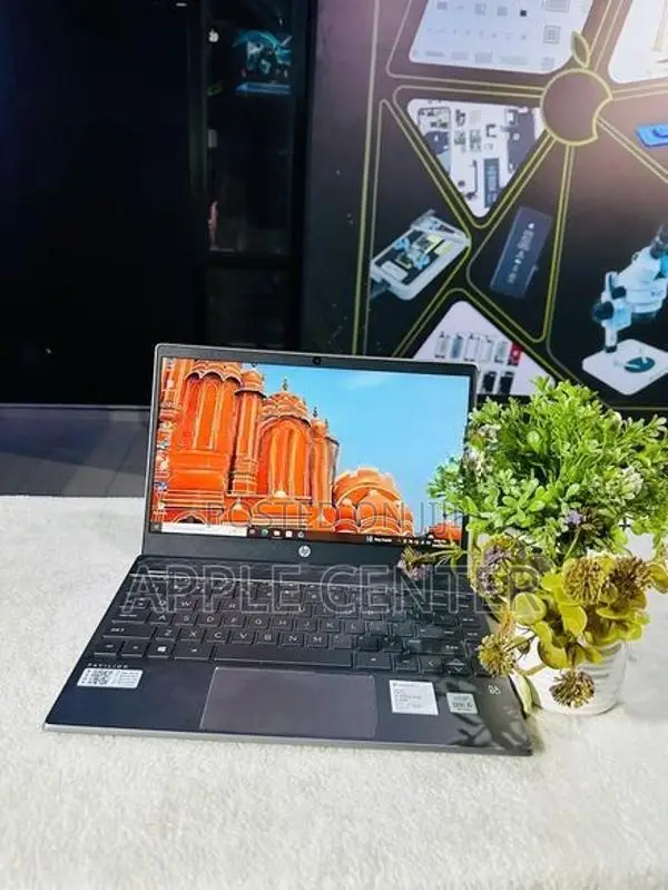HP PAVILION 13