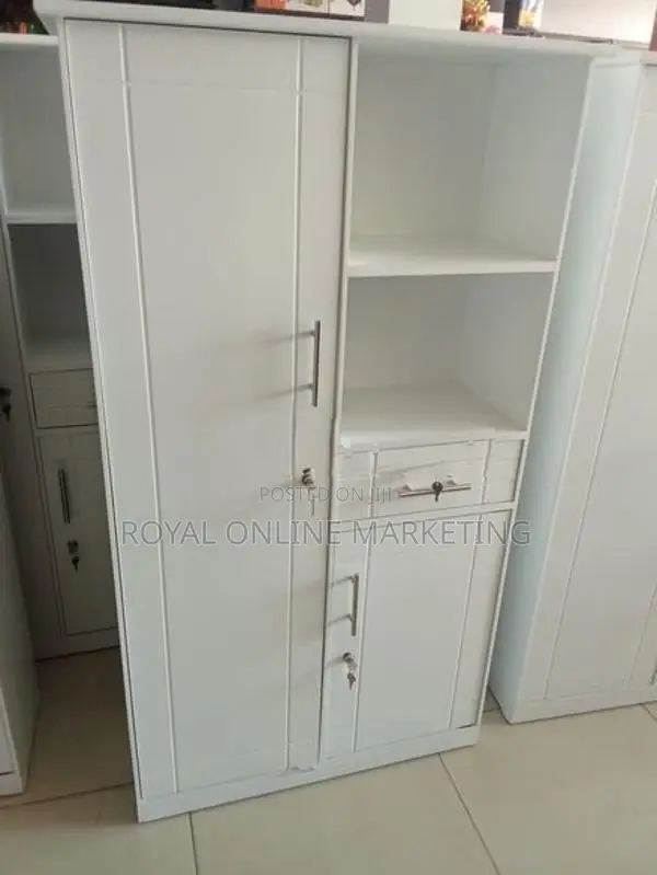baby cupboard (A-11)