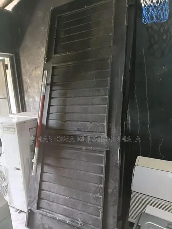 Mahogany Door