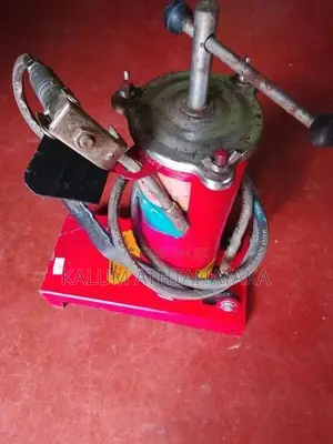 Grease Gun
