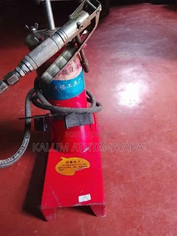 Grease Gun
