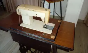 Singer Sewing Machine