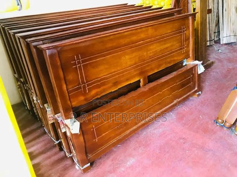 New 6*5 Ft 72*60 Teak Triple Queen Box Bed