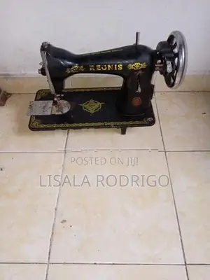 Singer Sewing Machine