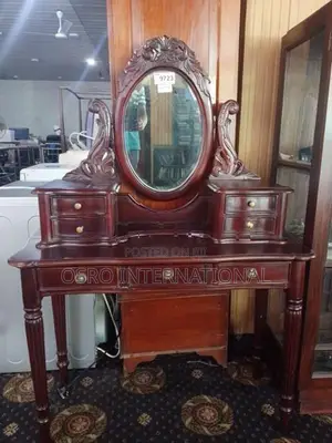 Mahogany 7 Drawer Dressing Table