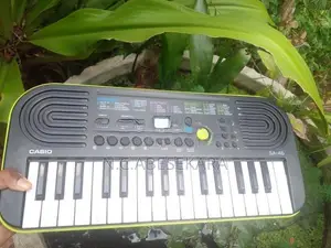 Casio SA-46 Mini Keyboard