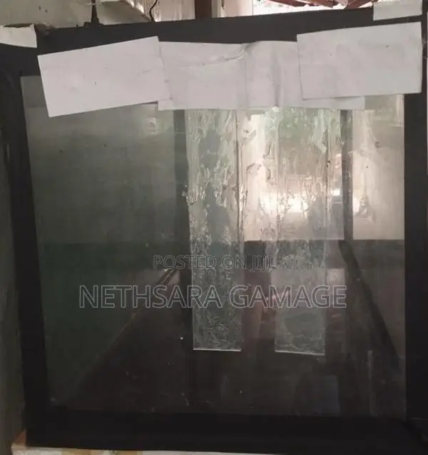 3-Foot (200 L) Fish Tank