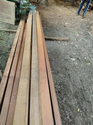 ගලවන ලද ගොඩනැගිලි ද්‍රව්‍ය
