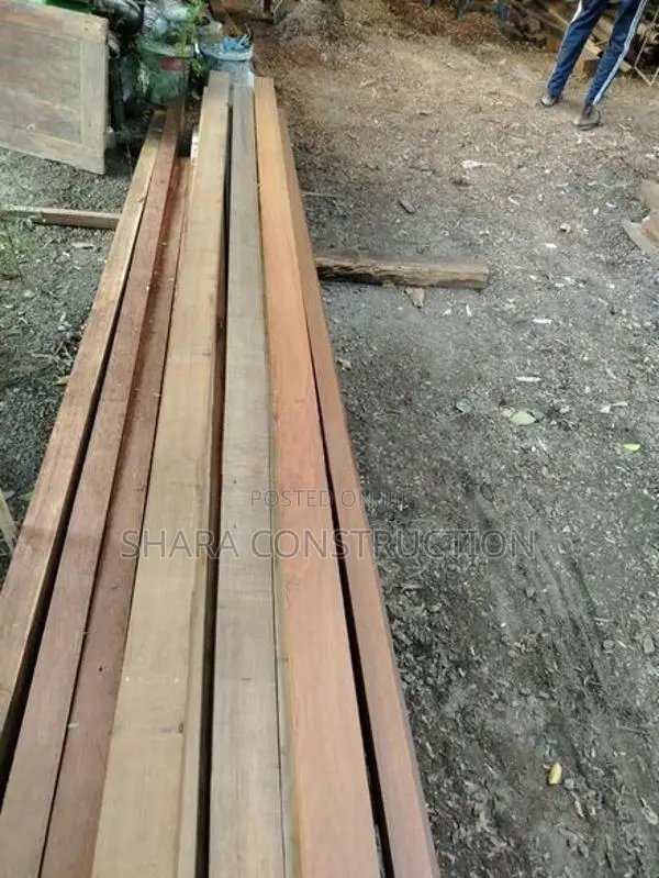 ගලවන ලද ගොඩනැගිලි ද්‍රව්‍ය