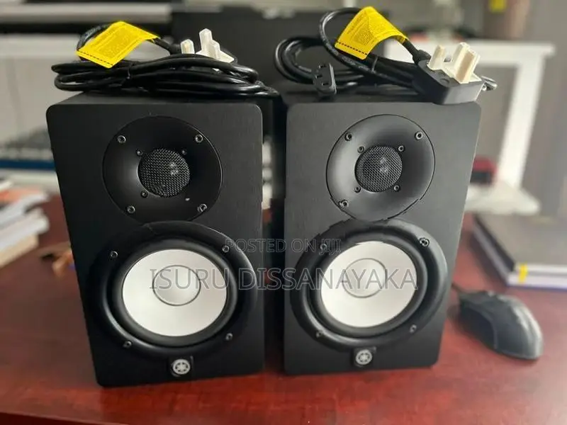 Studio Monotors Hs 5