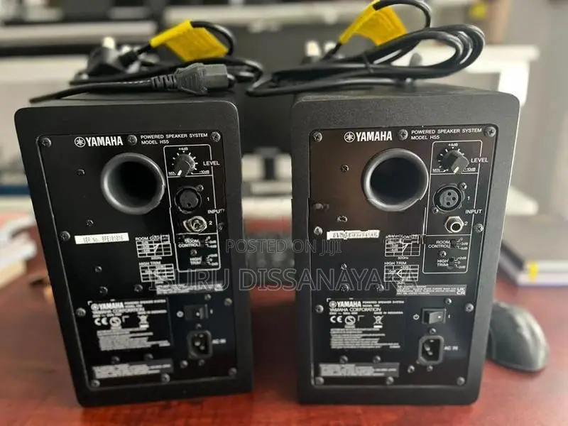 Studio Monotors Hs 5