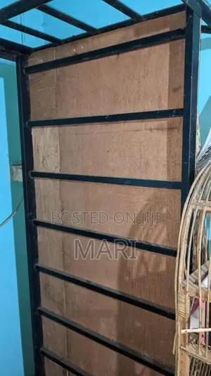 Single Iron Bed