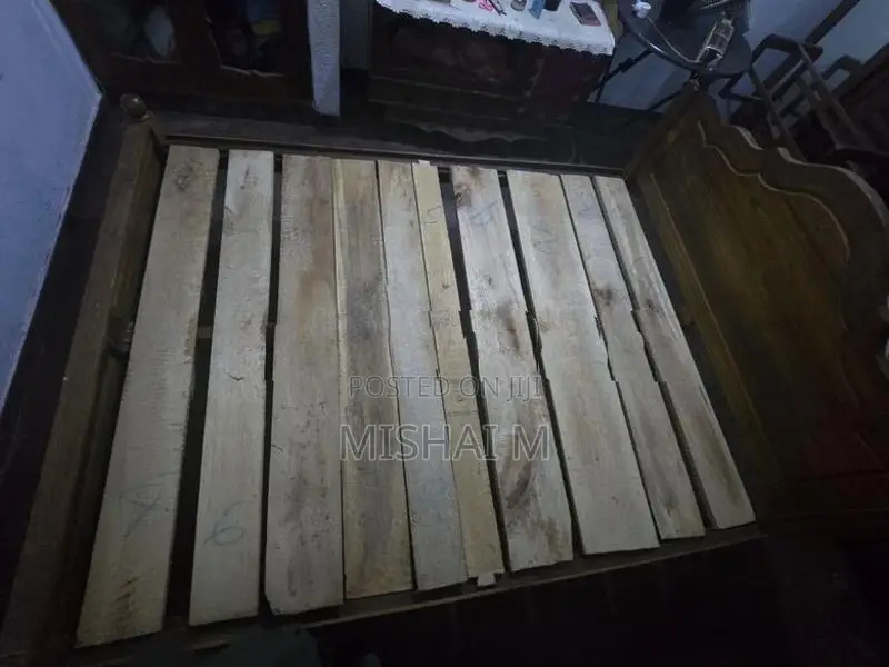 Teak Bed
