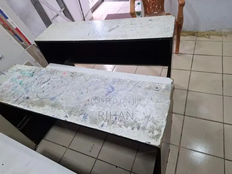 Class Table with Bench