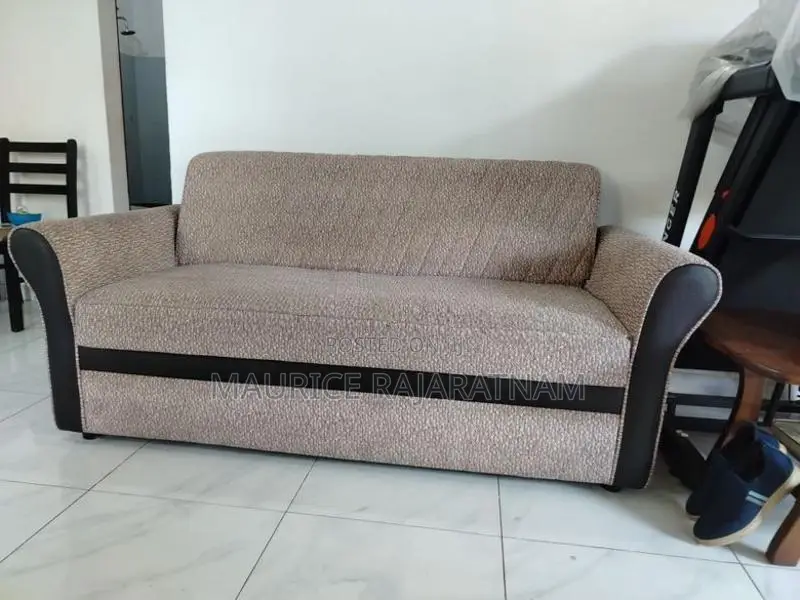 DAMRO Autum Sofa Set With Baywood Coffee Table