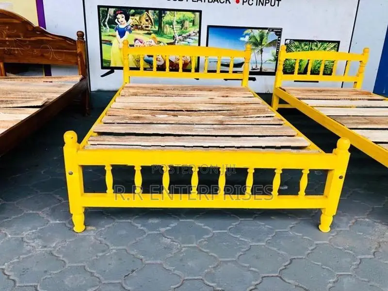 New 6*4 Ft Wooden Double Bed