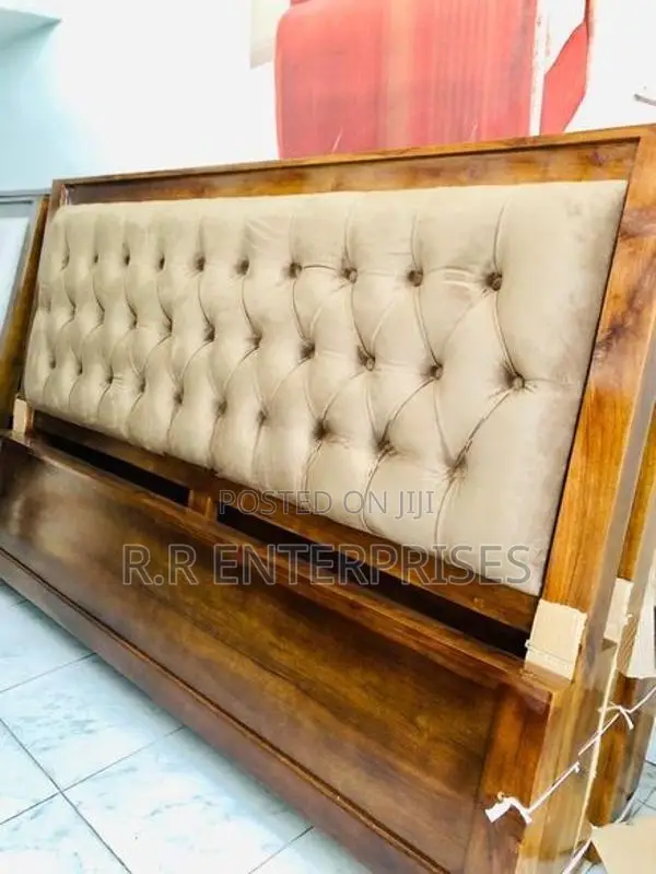 New 6*6 7*72" Teak Cushion Box Bed