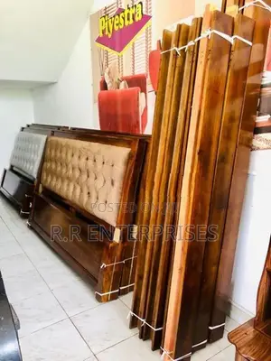 New 6*6 7*72" Teak Cushion Box Bed