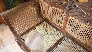 Antique Teak Couch (Kavichchi)