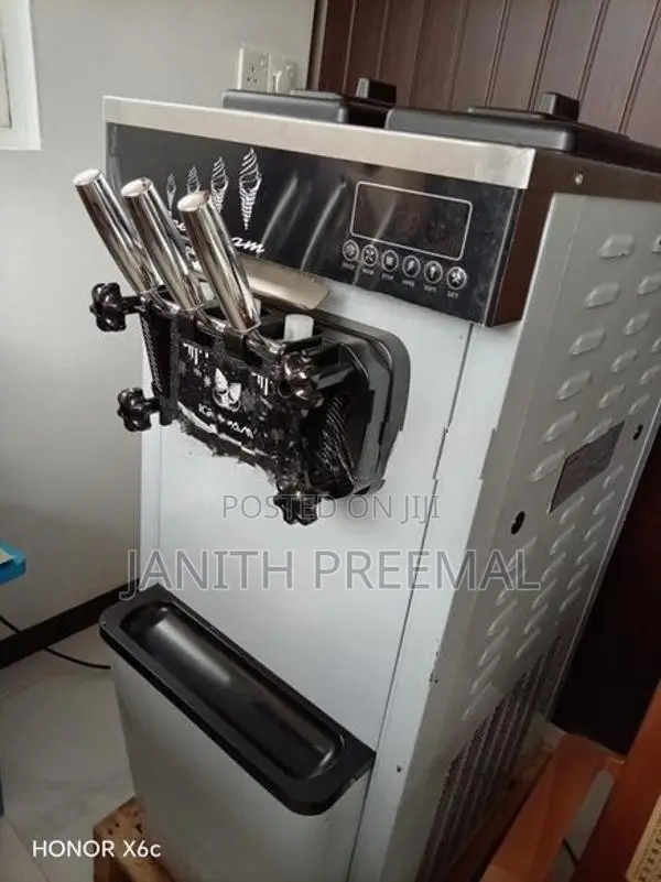 Ice Cream Machine