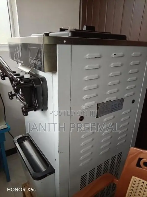 Ice Cream Machine