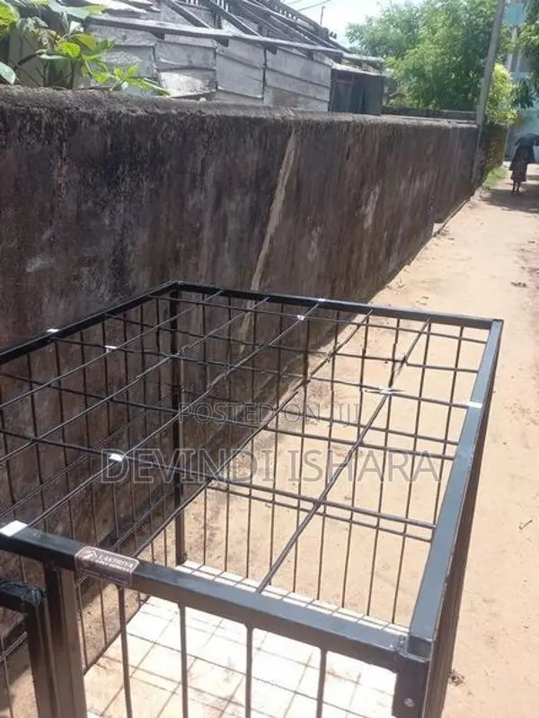 Indoor Dog Cage (බලු කූඩු )