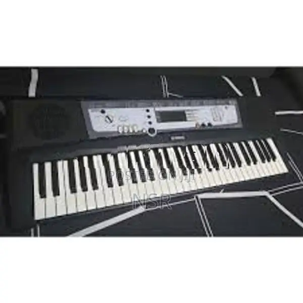 Yamaha PSR E 213 Keyboard Organ