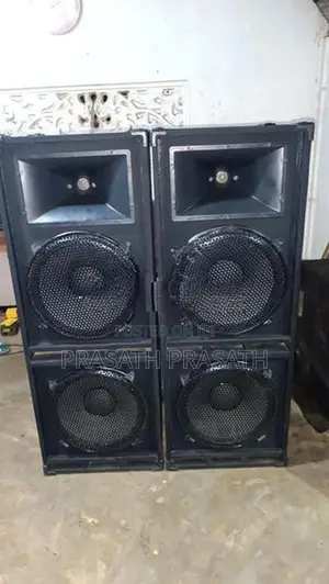 Powered RCF Speakers with Nrs Amplifier 3000watts