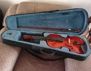 Lark 4/4 Violin