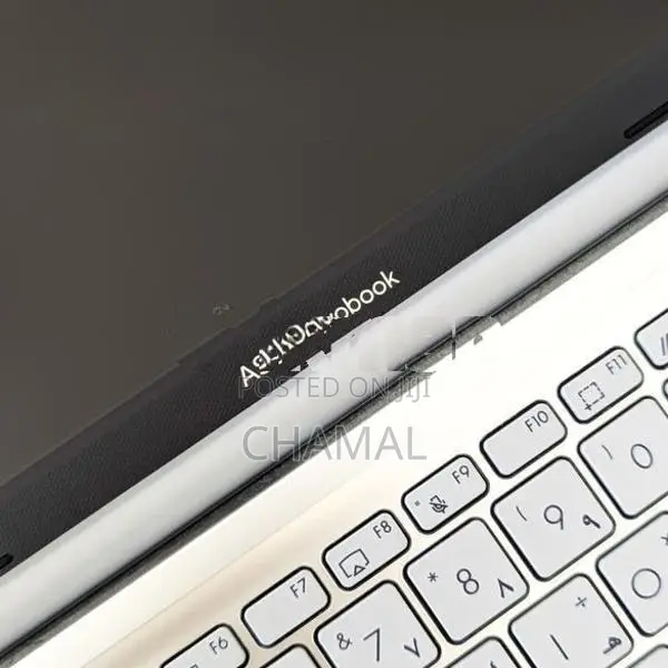 Brandnew Asus VivoBook X1504VA Core 7-14th Gen 8GB 512GB Nvme Laptop