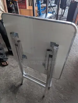 Foldable Aluminium Table