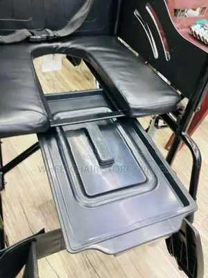 Powder Coated Commode Wheelchairs Black Edition With Safty Belt