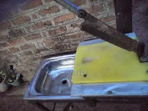 මස් කපන පිහිය