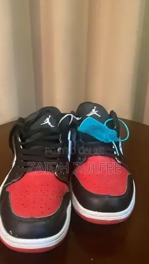 Nike Air Jordan Red