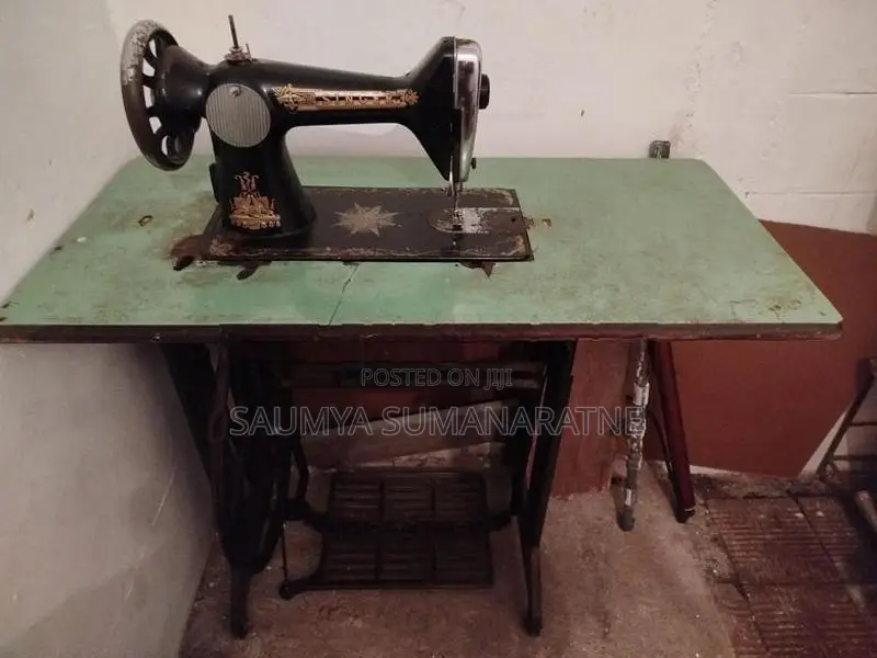 Singer Sewing Machine