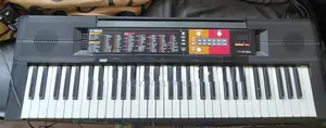 Yamaha PSRF51 Organ