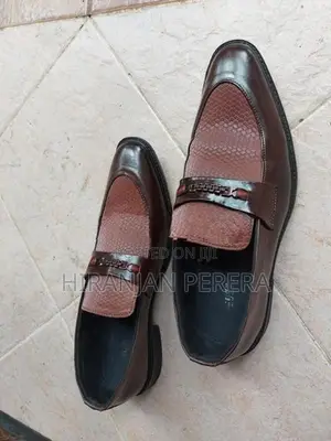 Shoe Pair.
