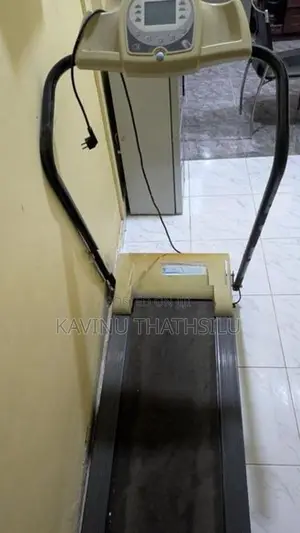 Eser Motorized Treadmill