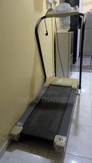 Eser Motorized Treadmill