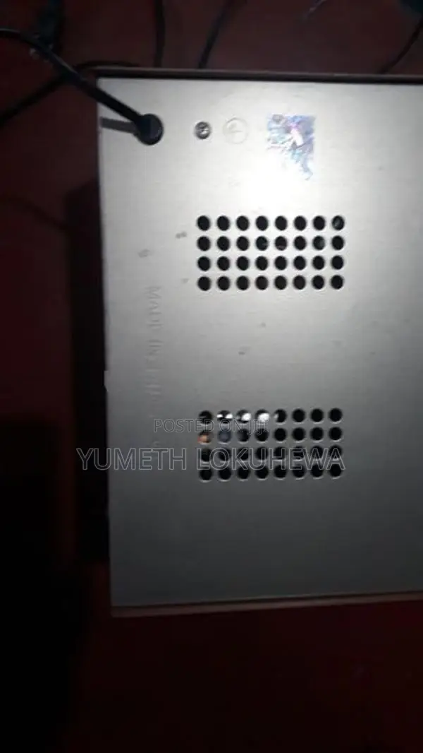 Fully Automatic AC Voltage Regulator