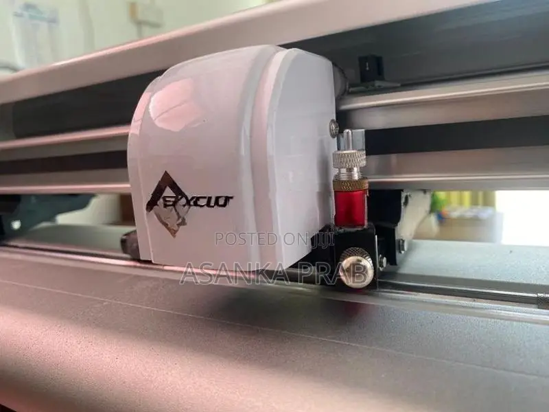 Skycut 2ft Plotter